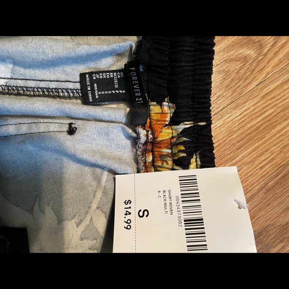 Sunflower denim drawstring shorts🌻 - Picture 4 of 4